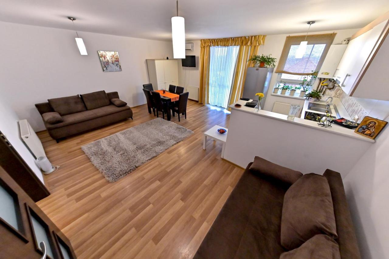 Terezianum Apartments, Free Parking ซีบิว ภายนอก รูปภาพ